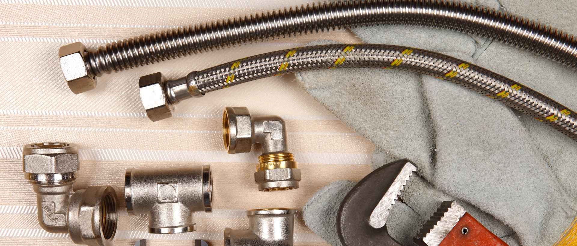 Emergency plumbers E3